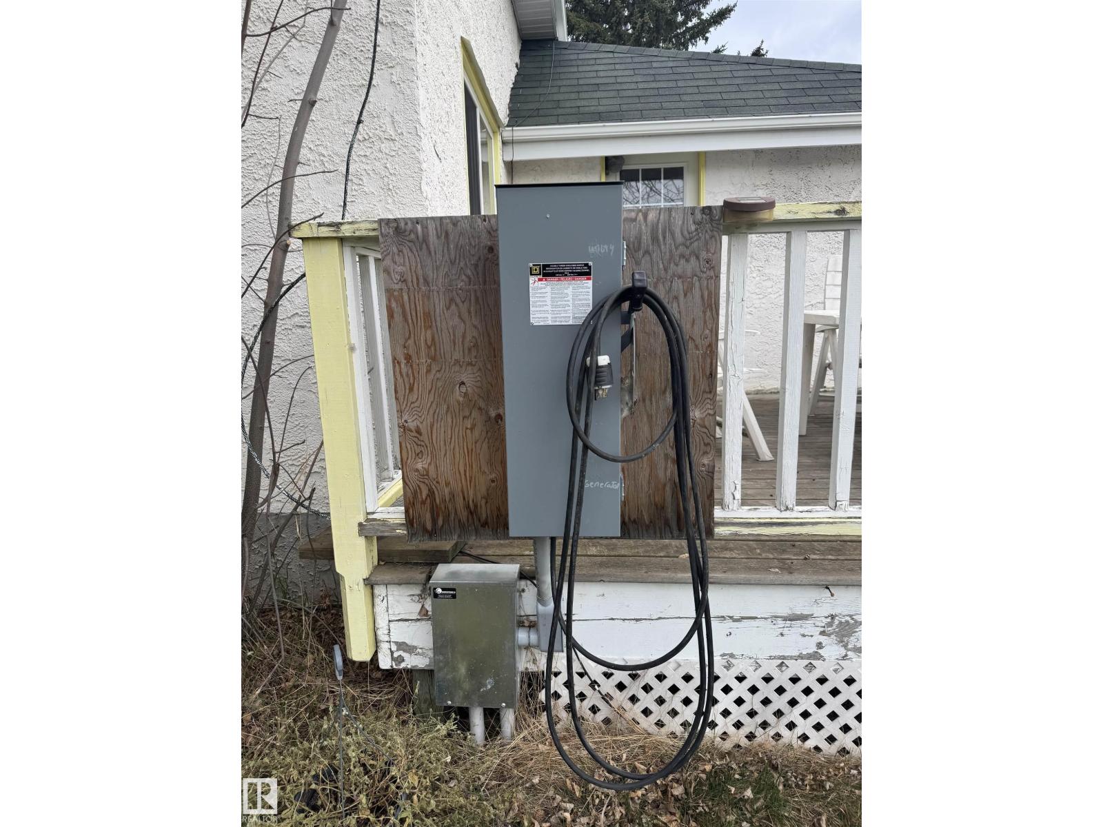 4104 TWP ROAD 473A - 13