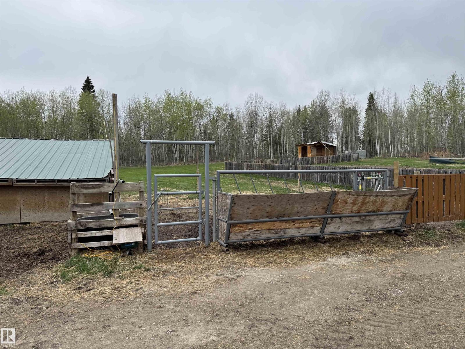 4104 TWP ROAD 473A - 32