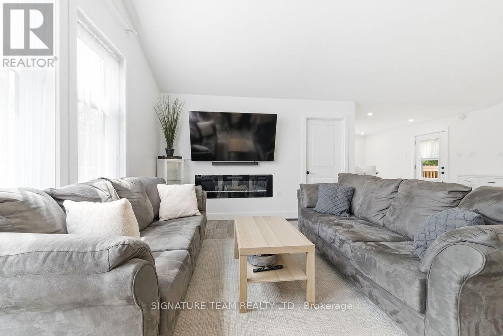 2665A FOYMOUNT ROAD - 15