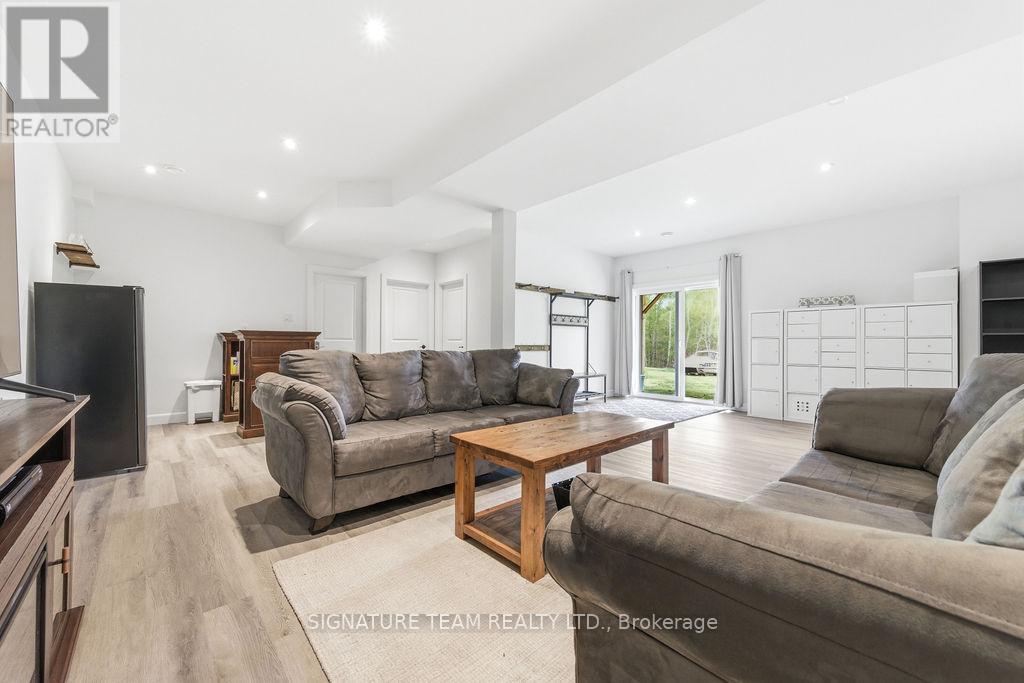 2665A FOYMOUNT ROAD - 25