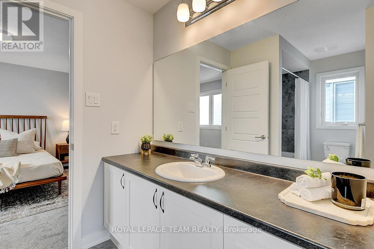 6396 OTTAWA STREET - 29