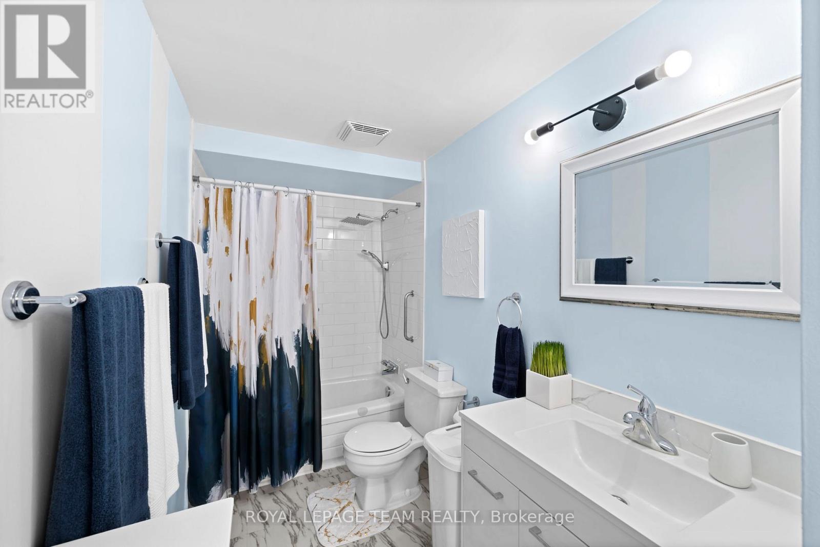 41C FORESTER CRESCENT - 15