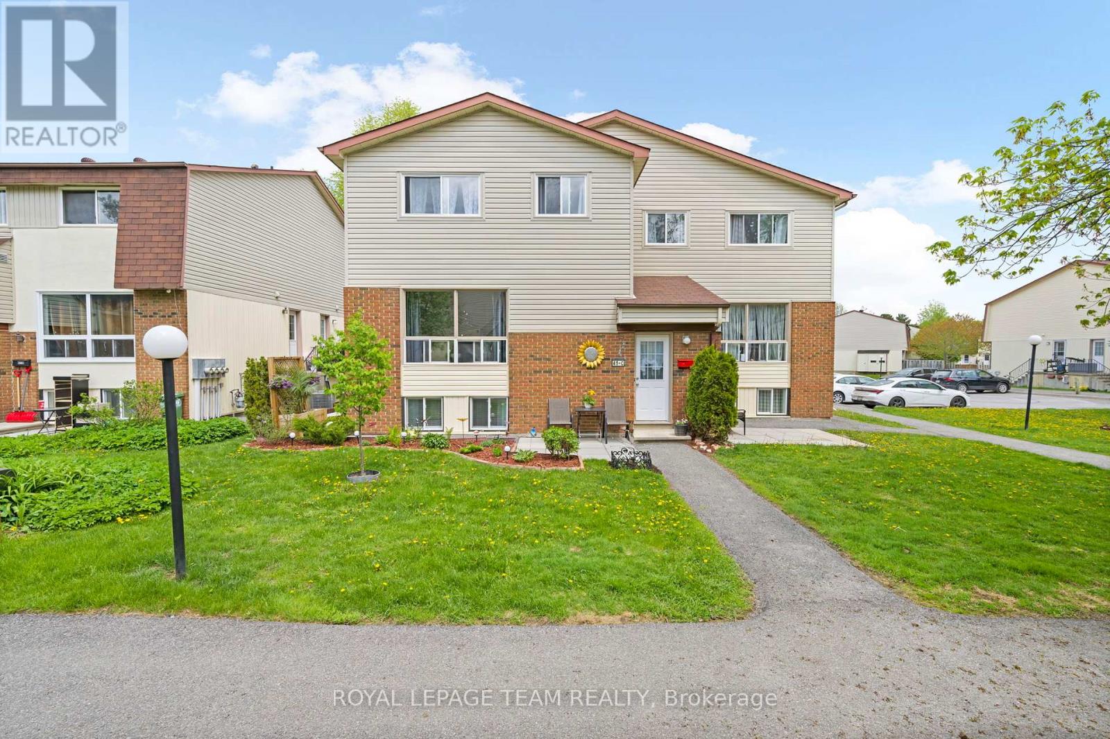 3 Bed, 2 Bath House for Sale in Ottawa – 41C FORESTER CRESCENT, Ottawa – MLS# X13151758 - Image 8