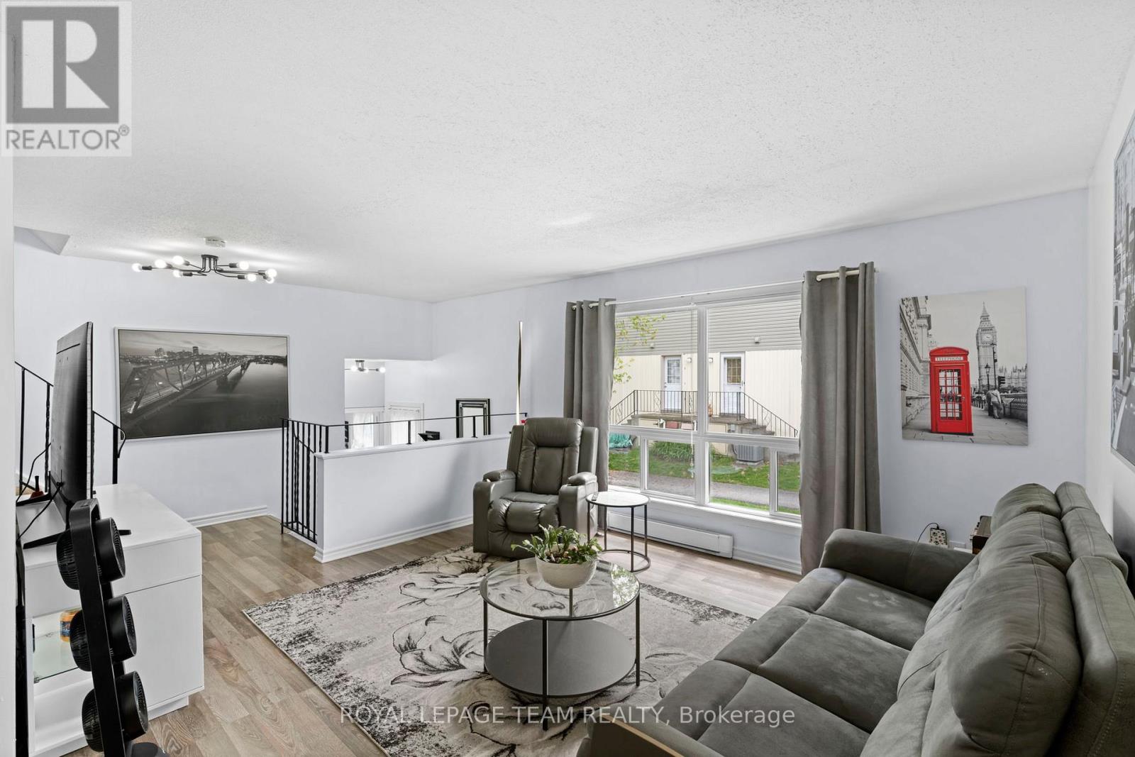 41C FORESTER CRESCENT