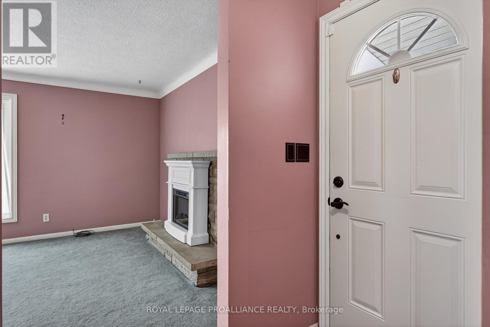 9 WINTERS COURT - 5