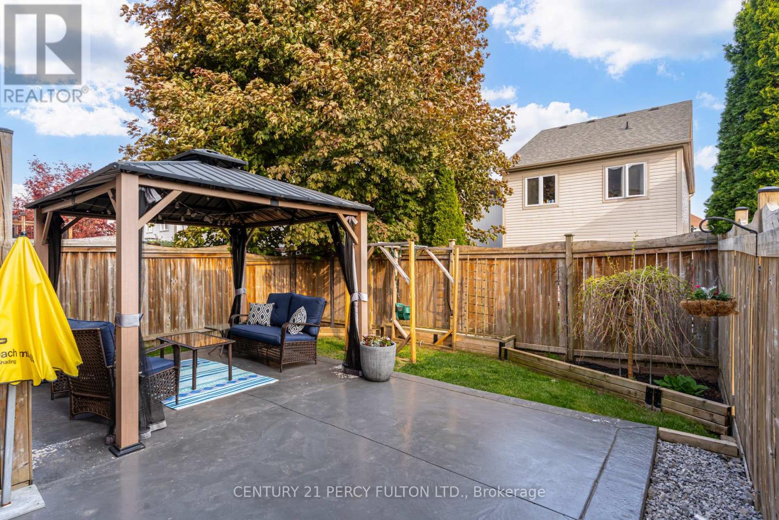 49 BETTINA PLACE - 42