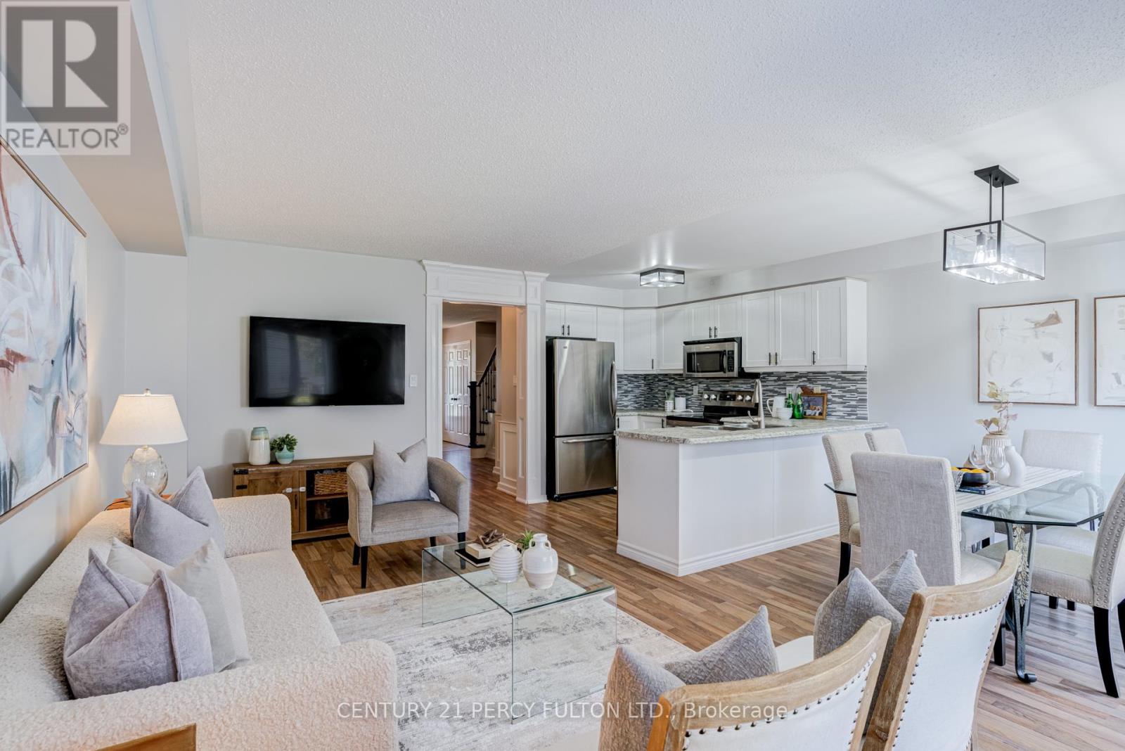 49 BETTINA PLACE - 8