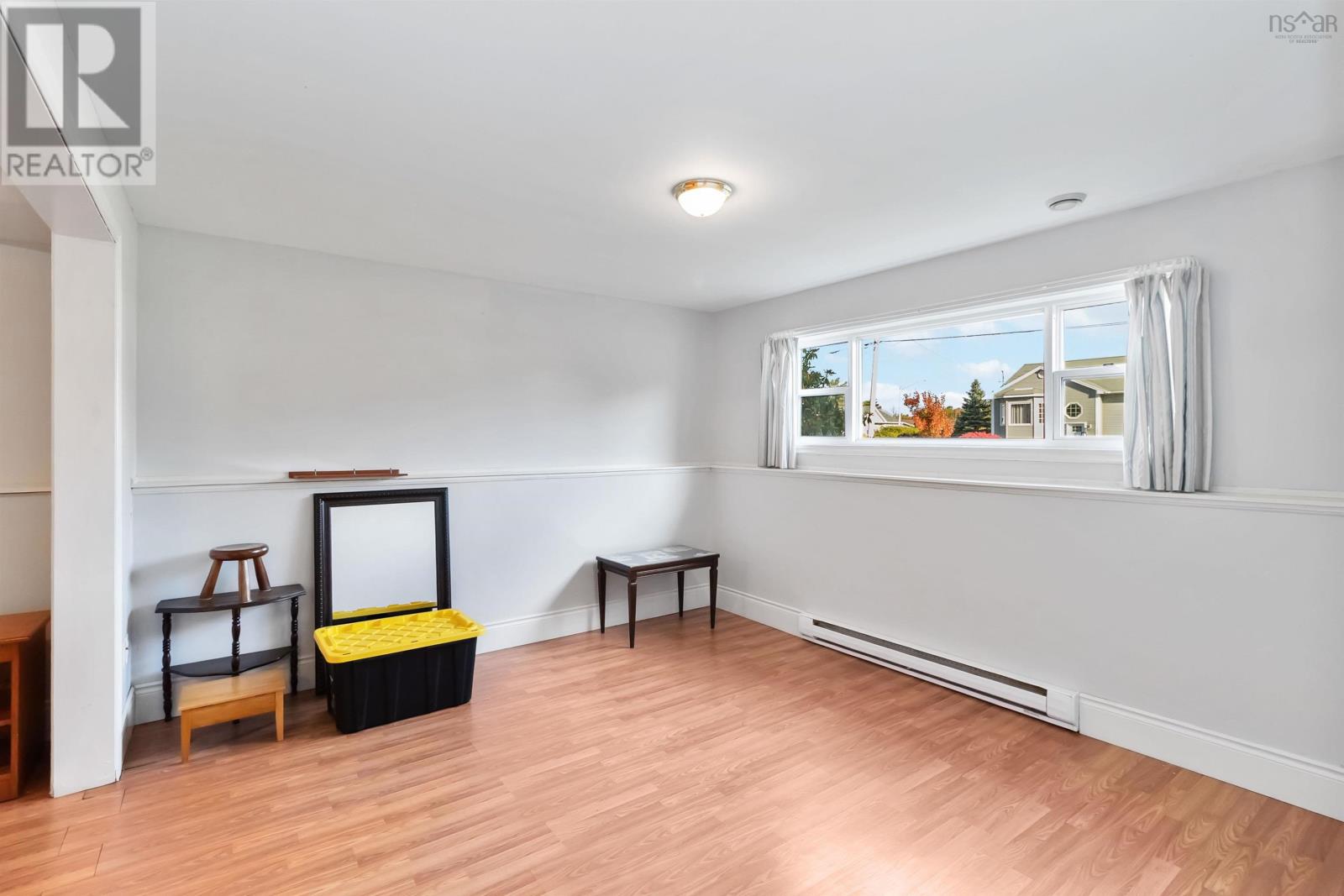 45 Grove Avenue - 20