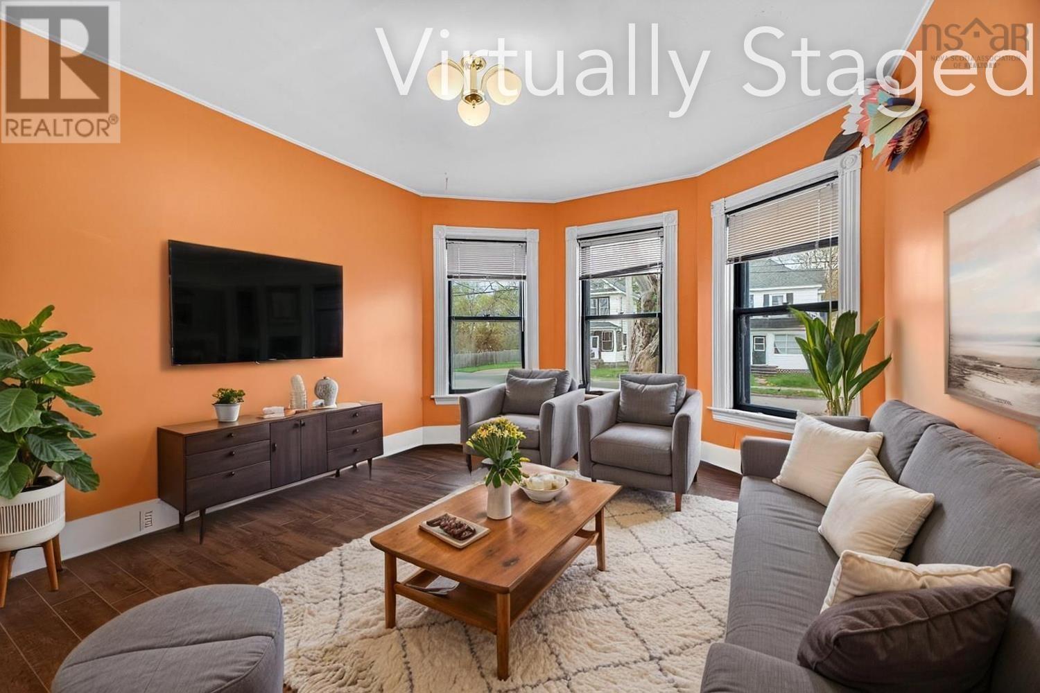 17 RIVERSIDE Avenue - 13