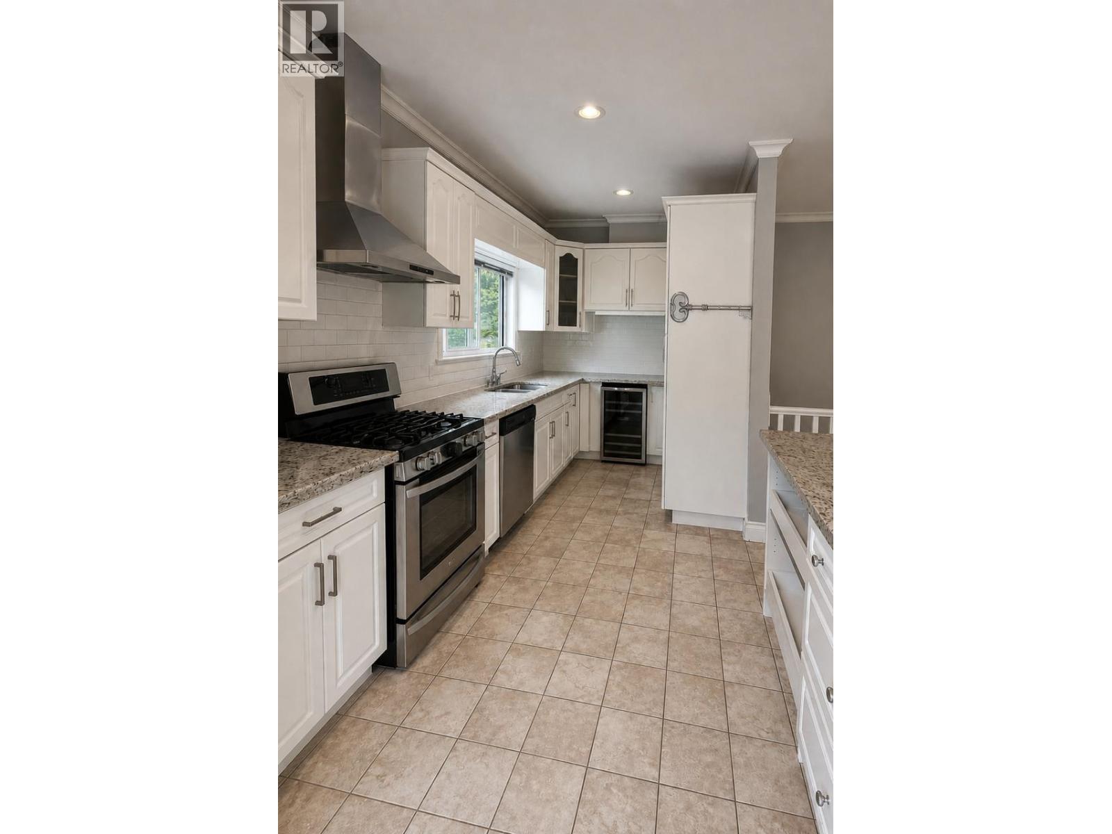 421 KELLY STREET, New Westminster