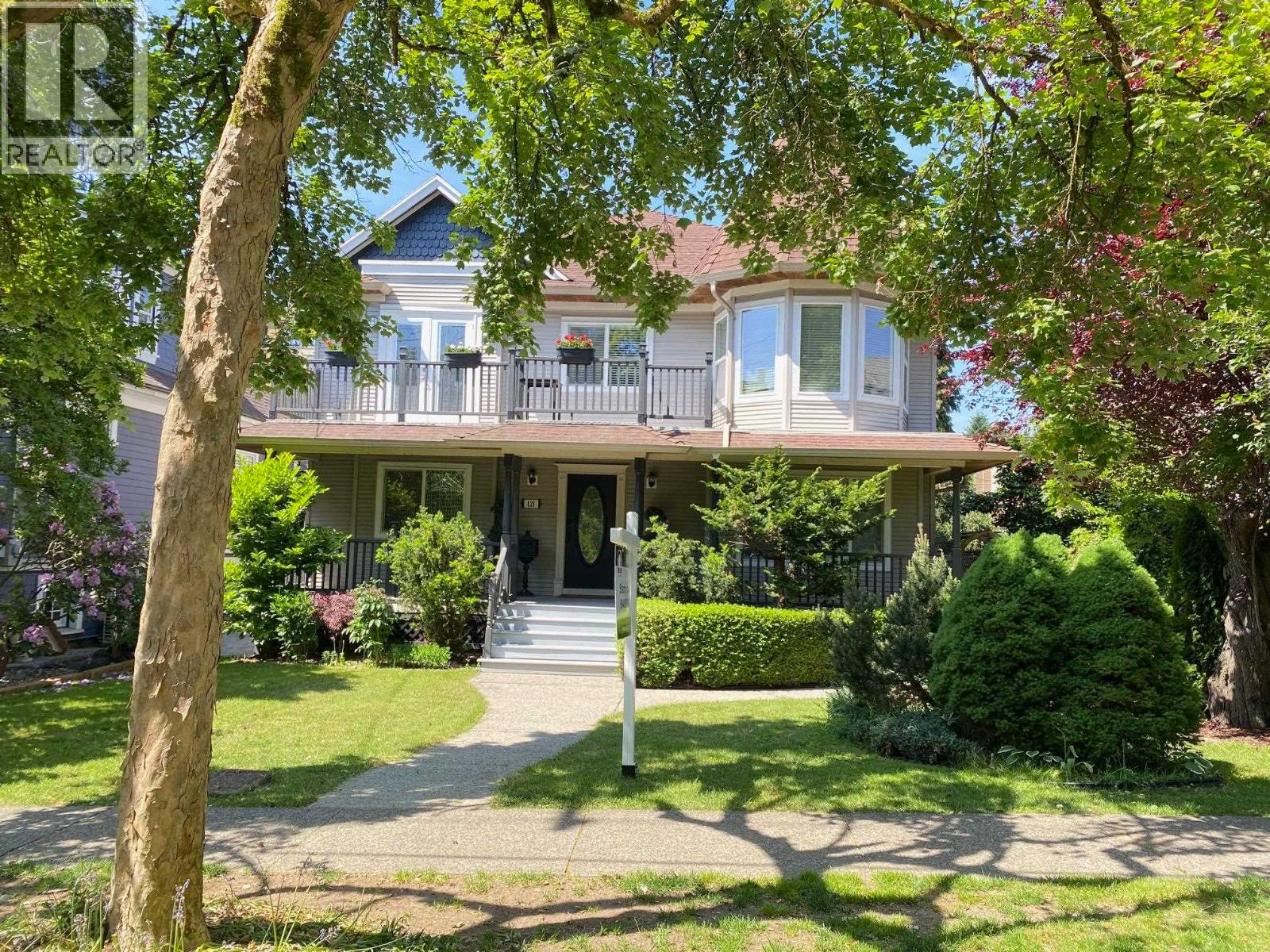 421 KELLY STREET, New Westminster
