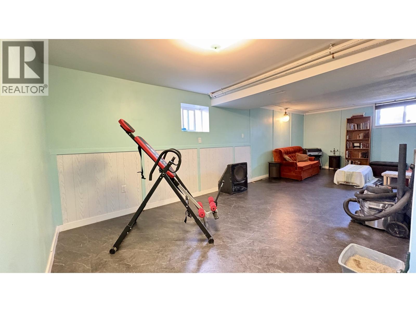 731 HARPER STREET - 13