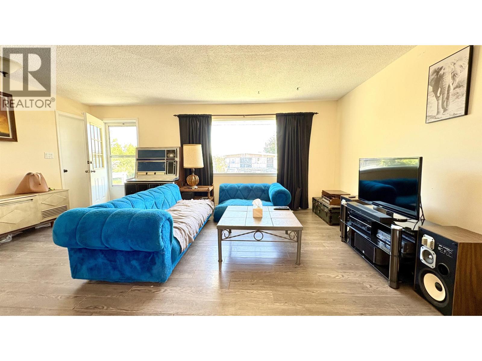 731 HARPER STREET - 3