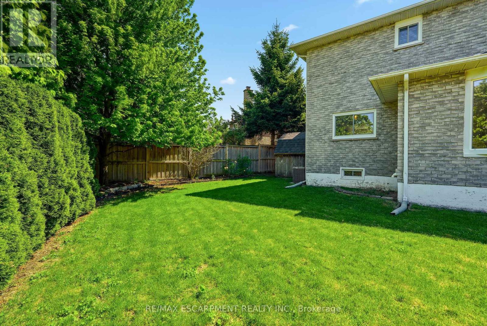 2347 TWEEDSMUIR COURT - 47