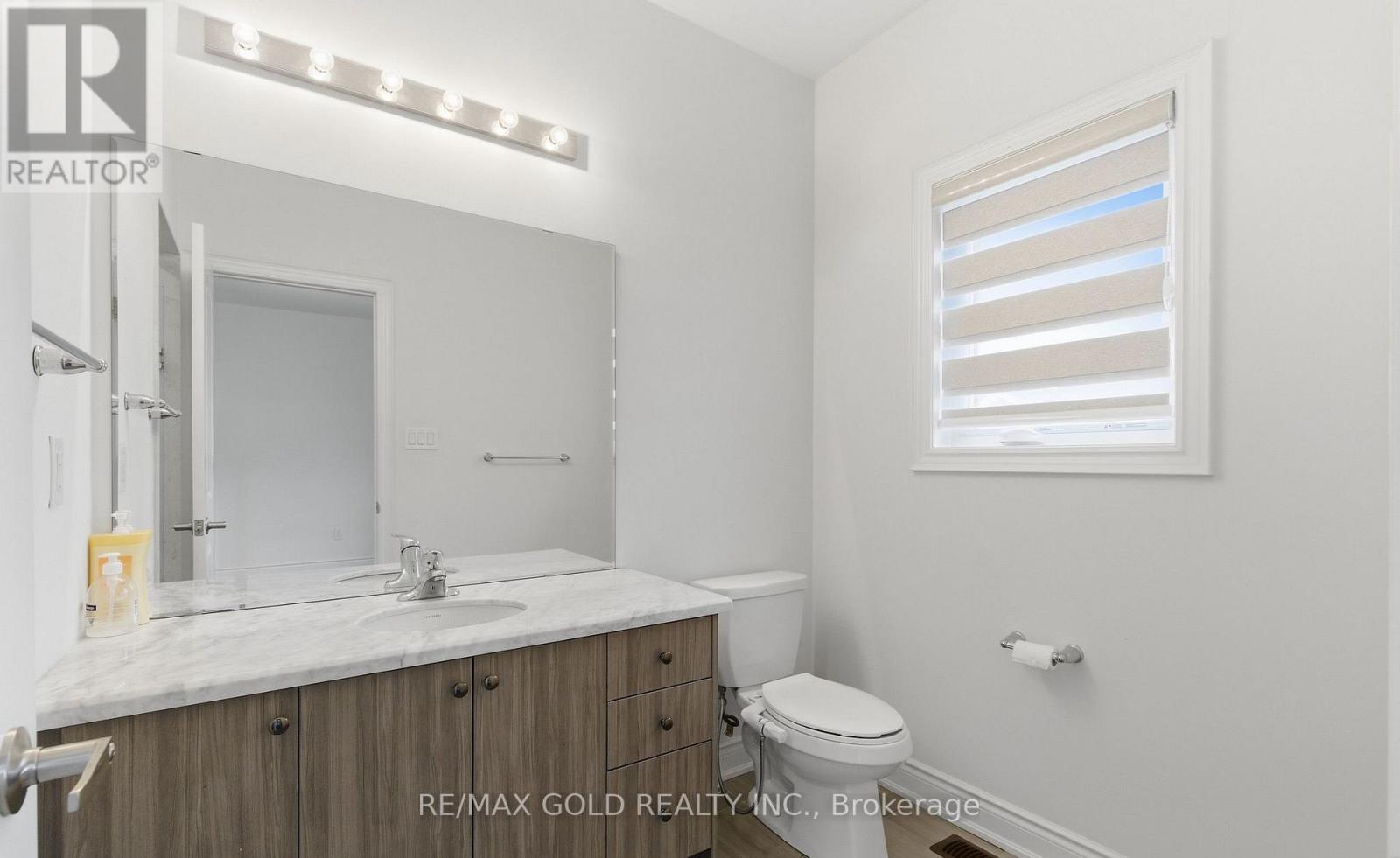 32 DOTCHSON AVENUE - 22