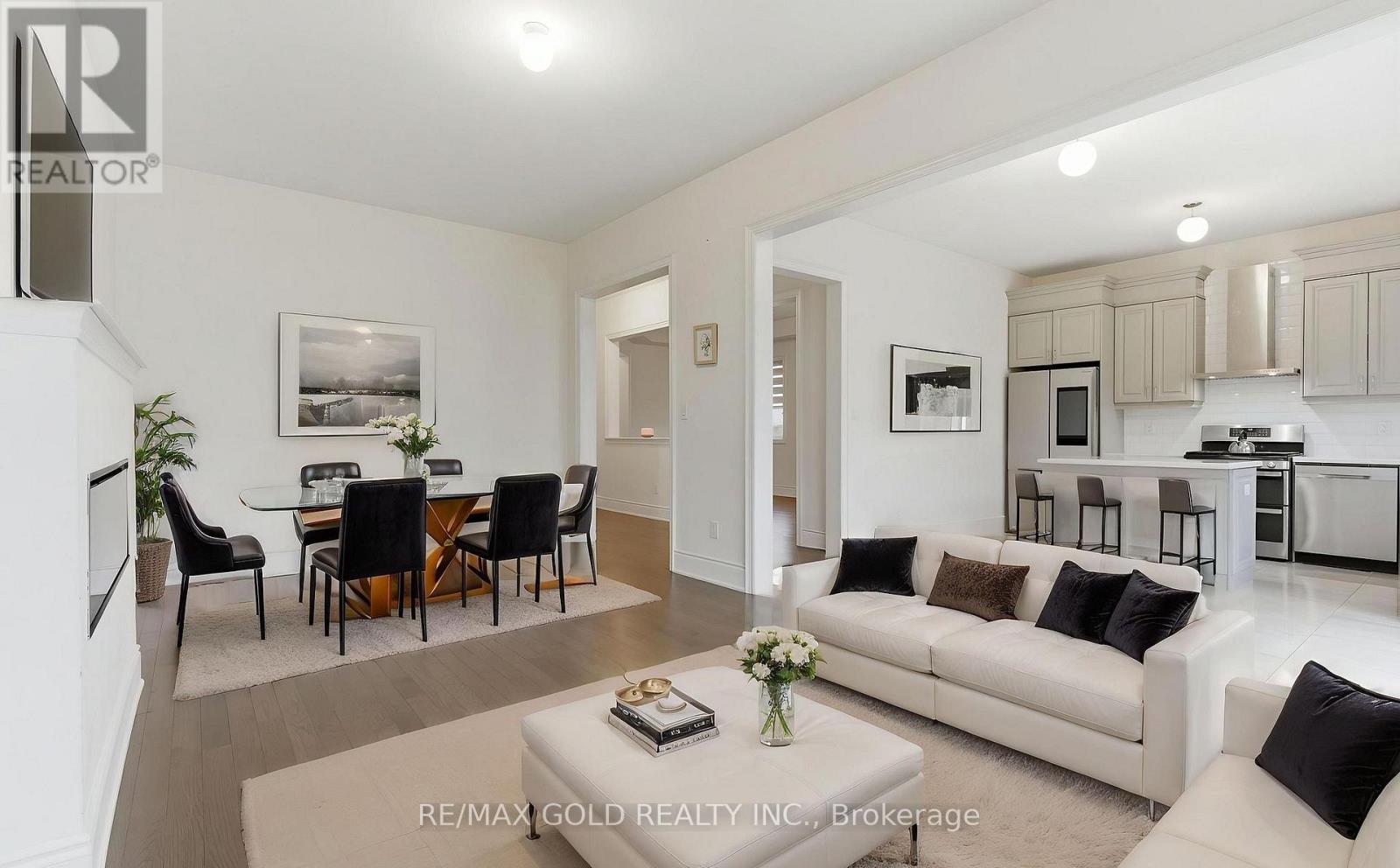 32 DOTCHSON AVENUE - 5