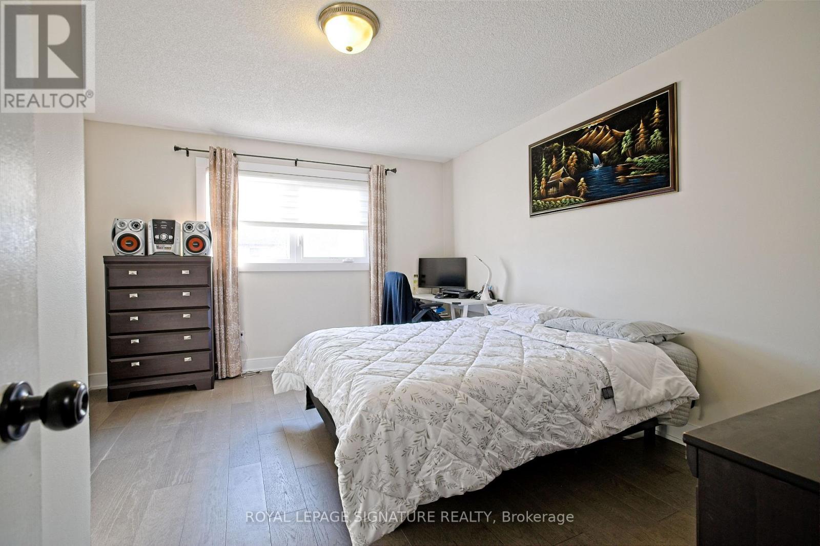 1066 FOXGLOVE PLACE - 31