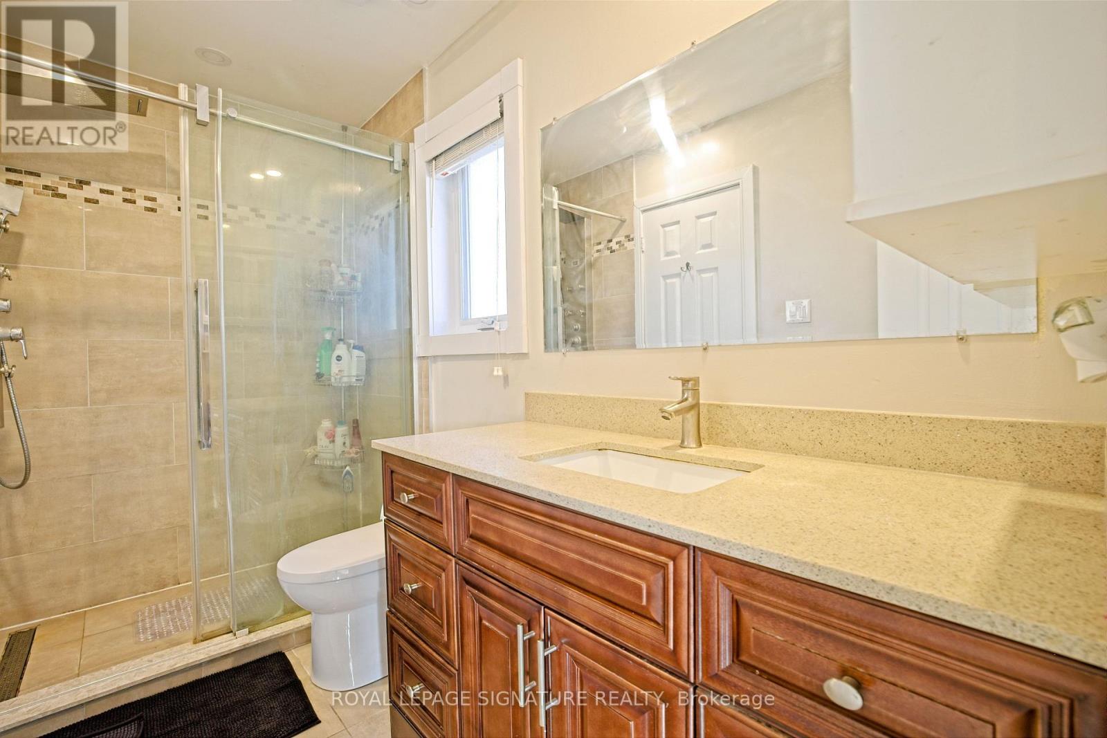 1066 FOXGLOVE PLACE - 34