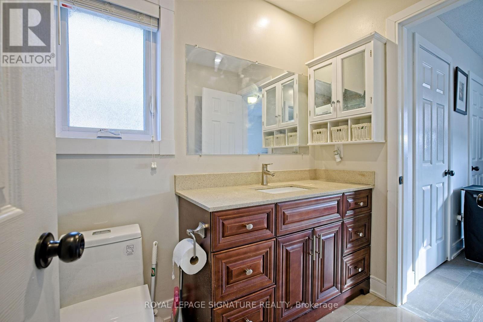 1066 FOXGLOVE PLACE - 35
