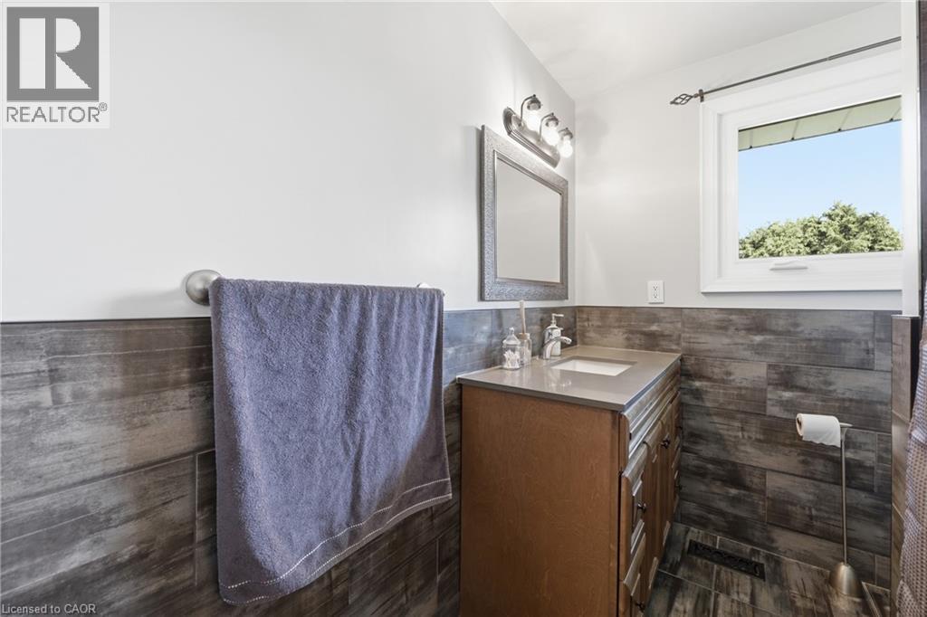 168 NUGENT Drive - 19