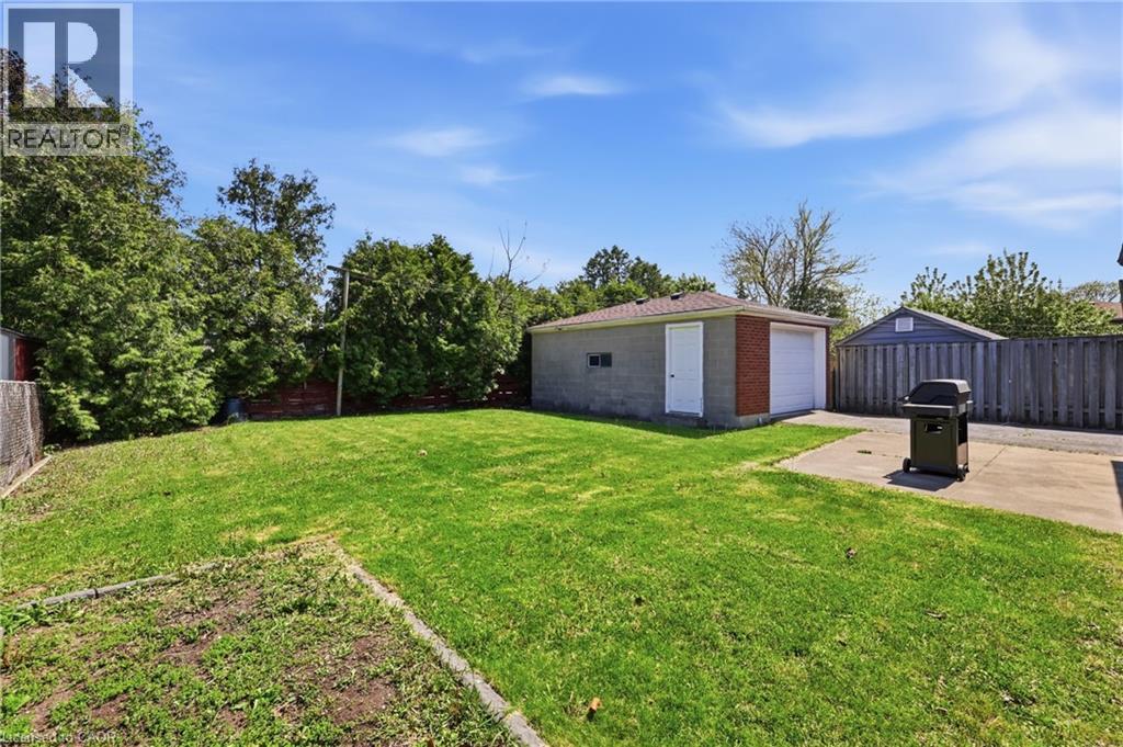 168 NUGENT Drive - 33