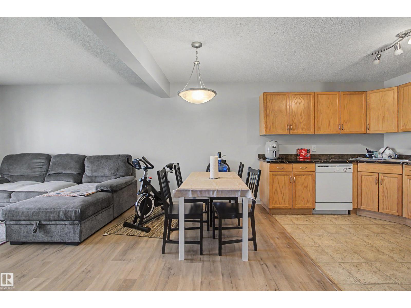 #204 309 CLAREVIEW STATION DR NW - 8