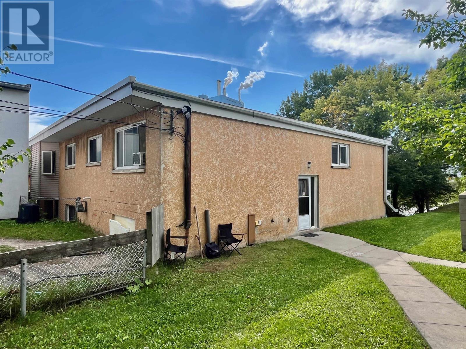 3 King ST - 35
