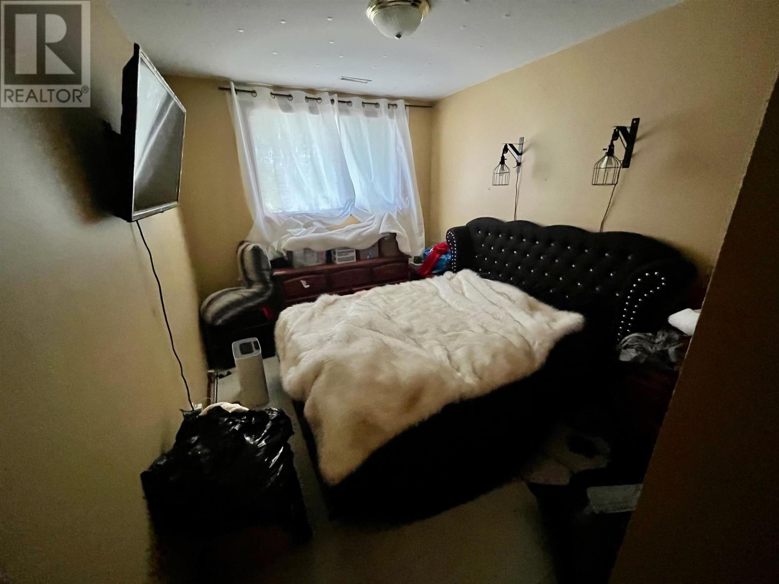 3 King ST - 15