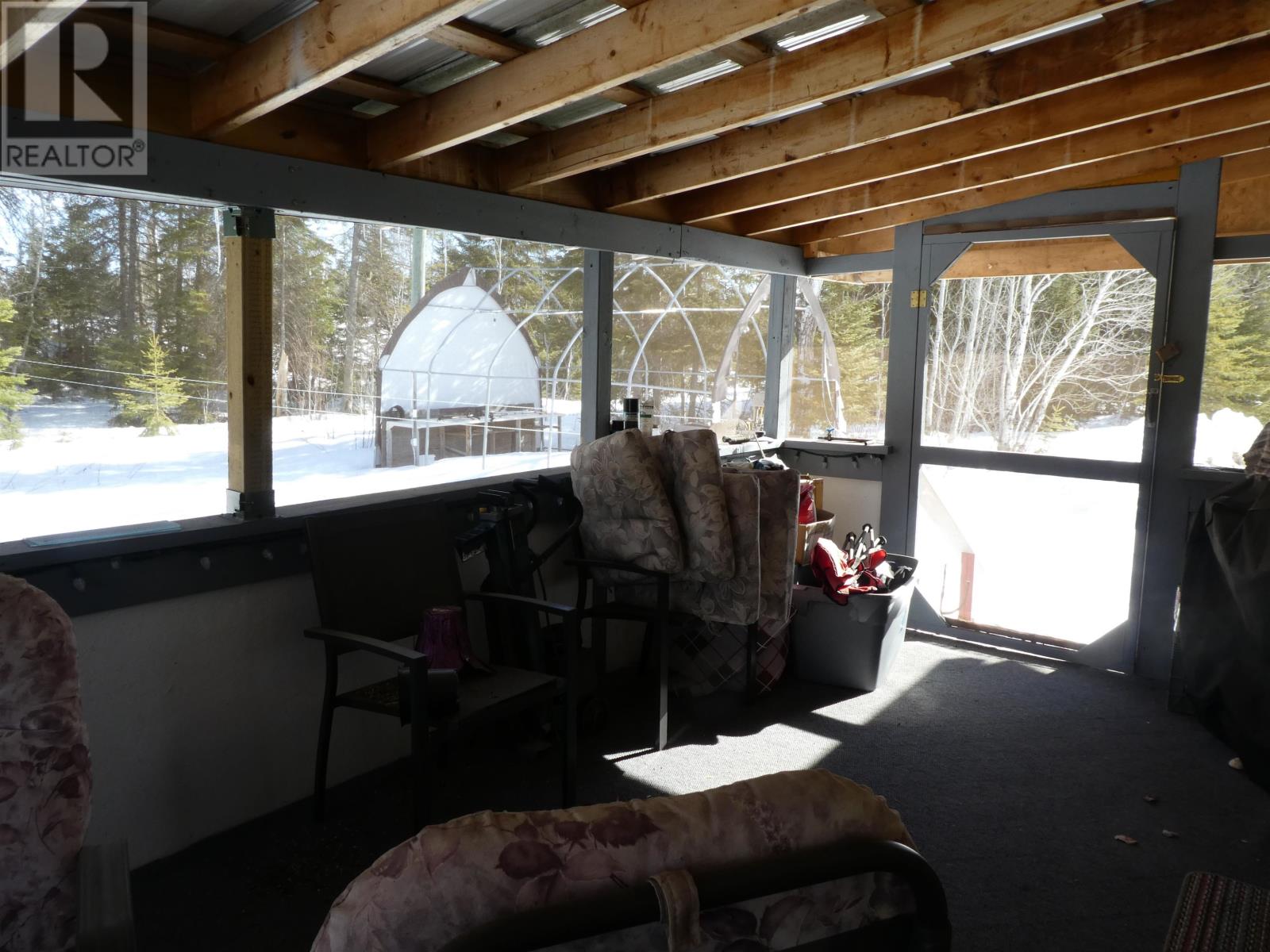 423 Birch CRES - 23