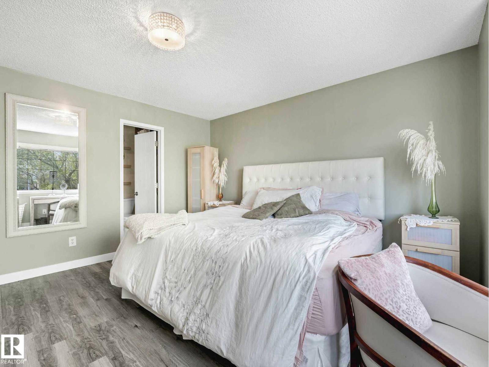 16228 55A ST NW - 44