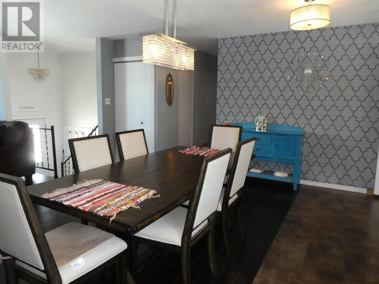 423 Birch CRES - 9