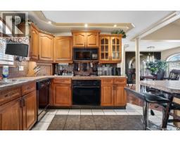 Den - 1317 Hochelaga Street W, Moose Jaw, SK S6H6C3 Photo 11