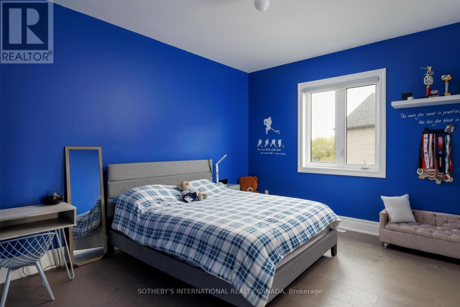 64 CLOSSON DRIVE - 19