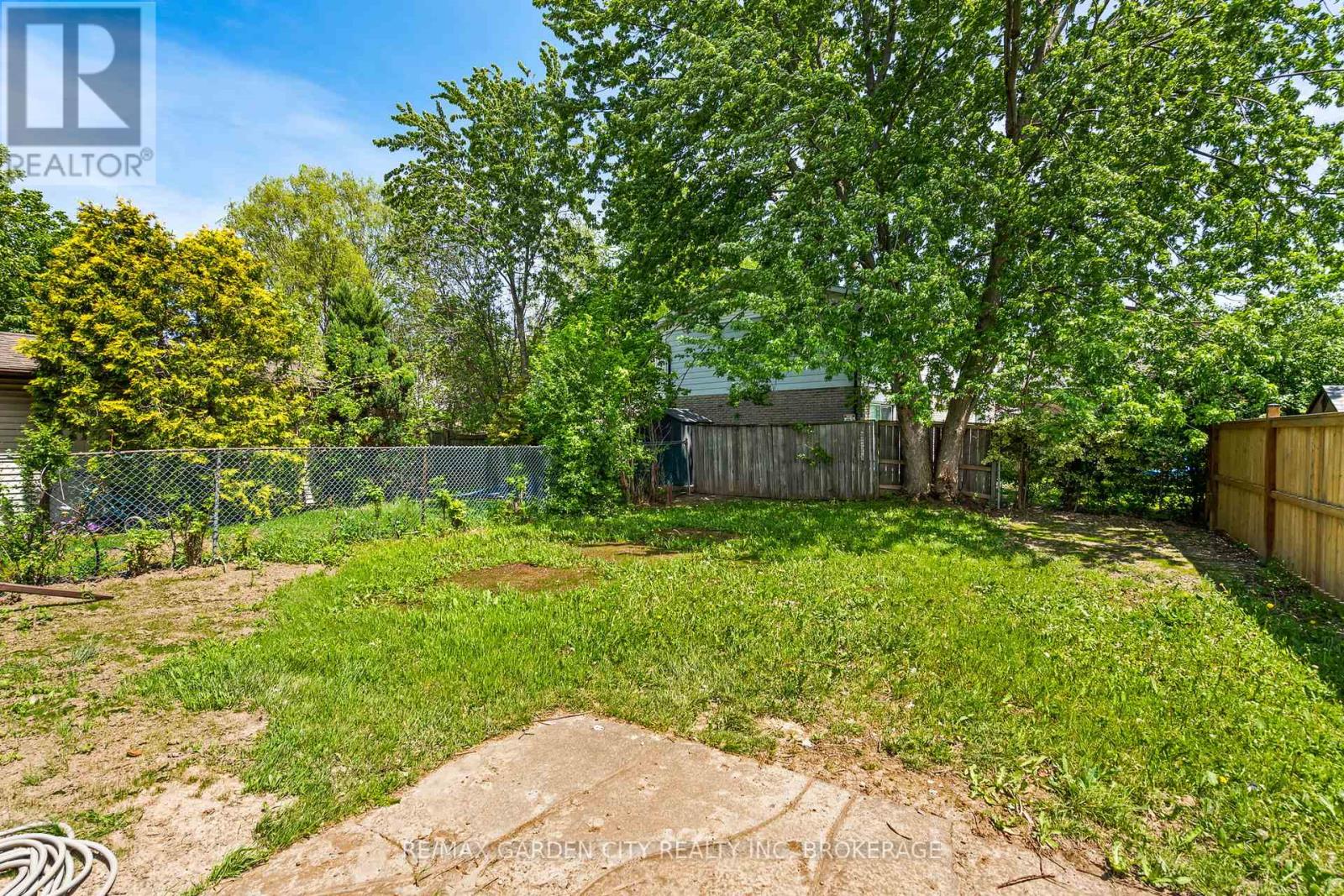 94 TUPPER DRIVE - 21
