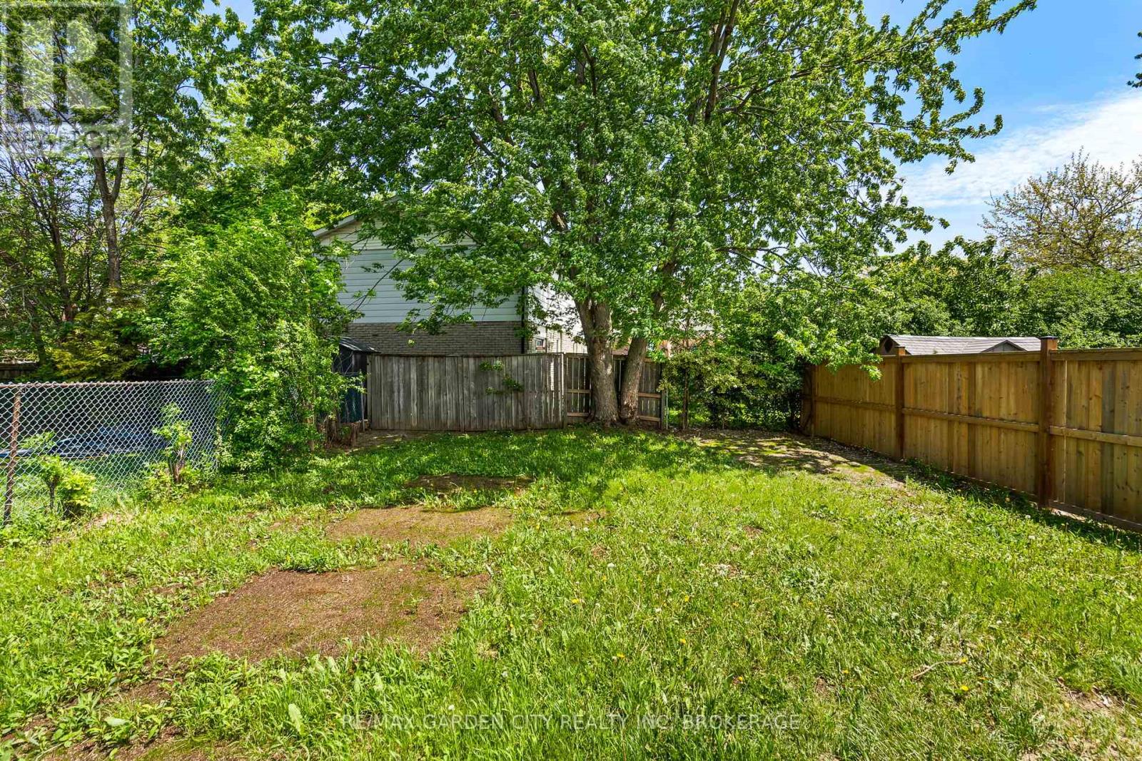 94 TUPPER DRIVE - 22