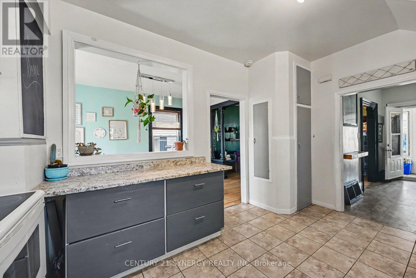 3 BERGIN AVENUE - 10