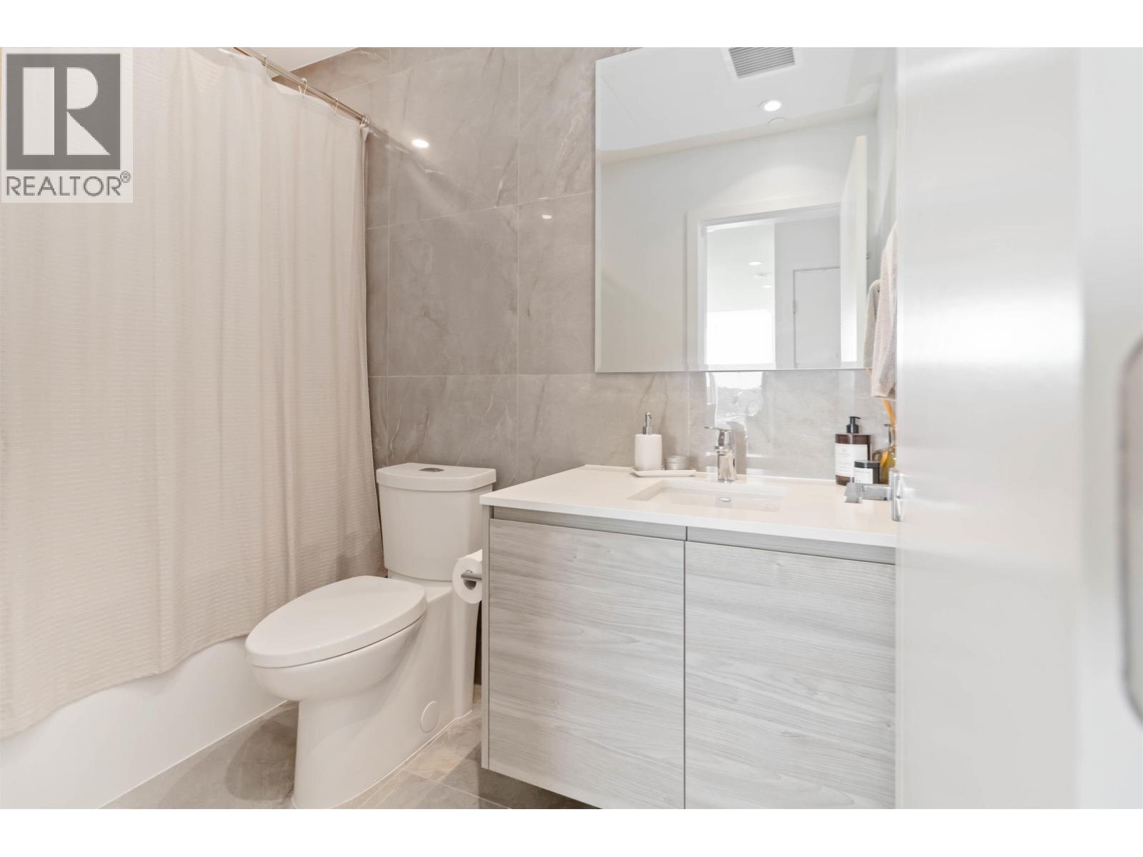 2508 680 QUAYSIDE DRIVE, New Westminster