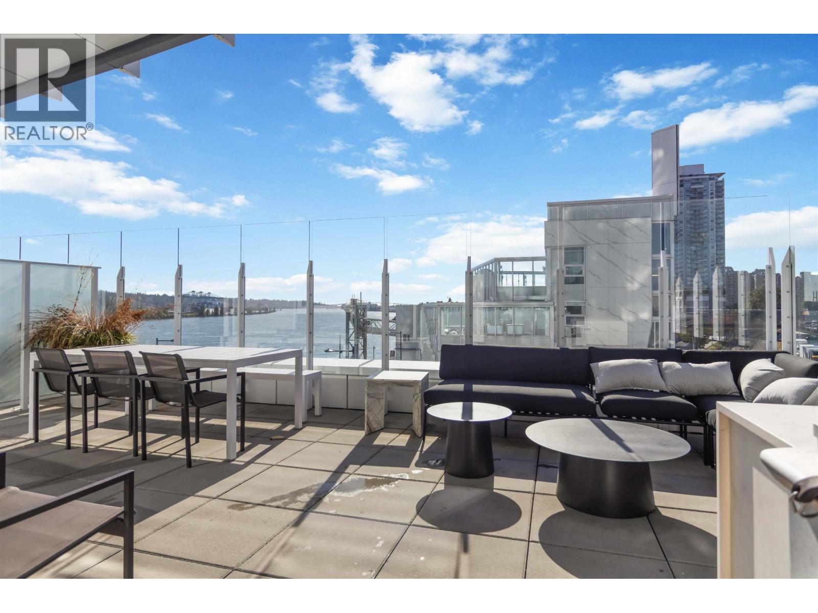 2508 680 QUAYSIDE DRIVE, New Westminster