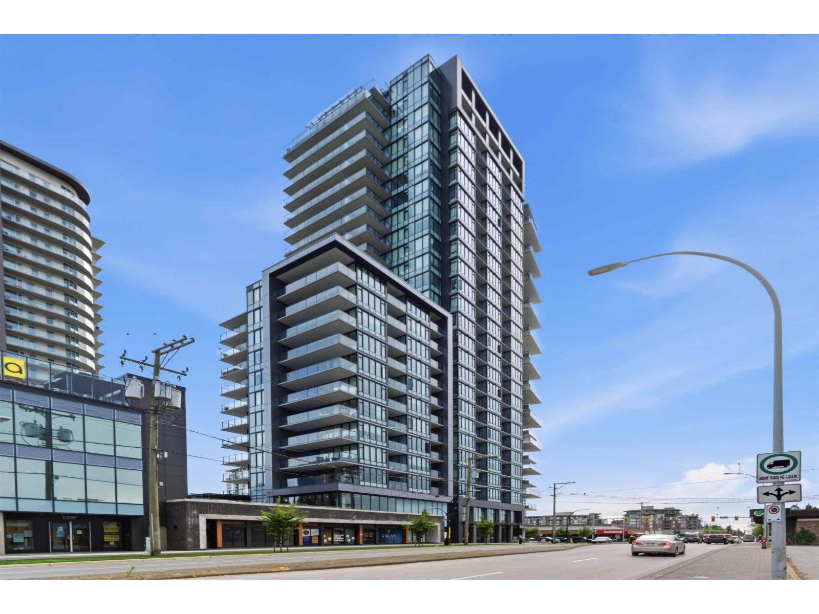 2406 1588 JOHNSTON ROAD, Surrey