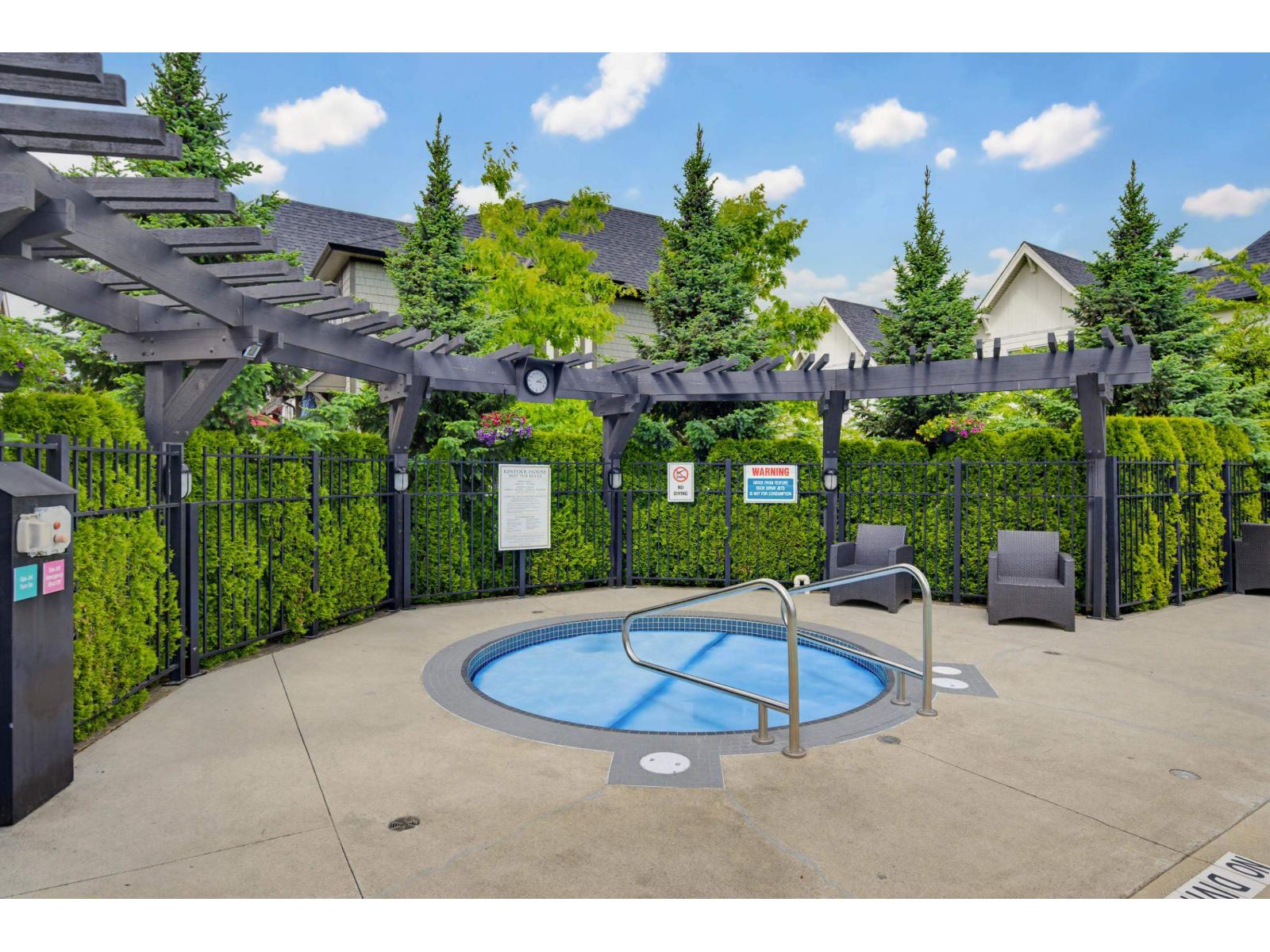 131 8138 204 STREET, Langley