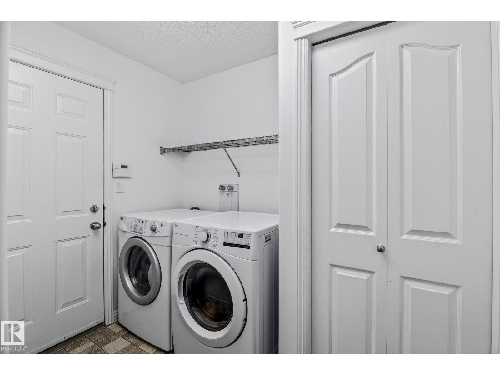 978 RUTHERFORD RD SW SW - 24
