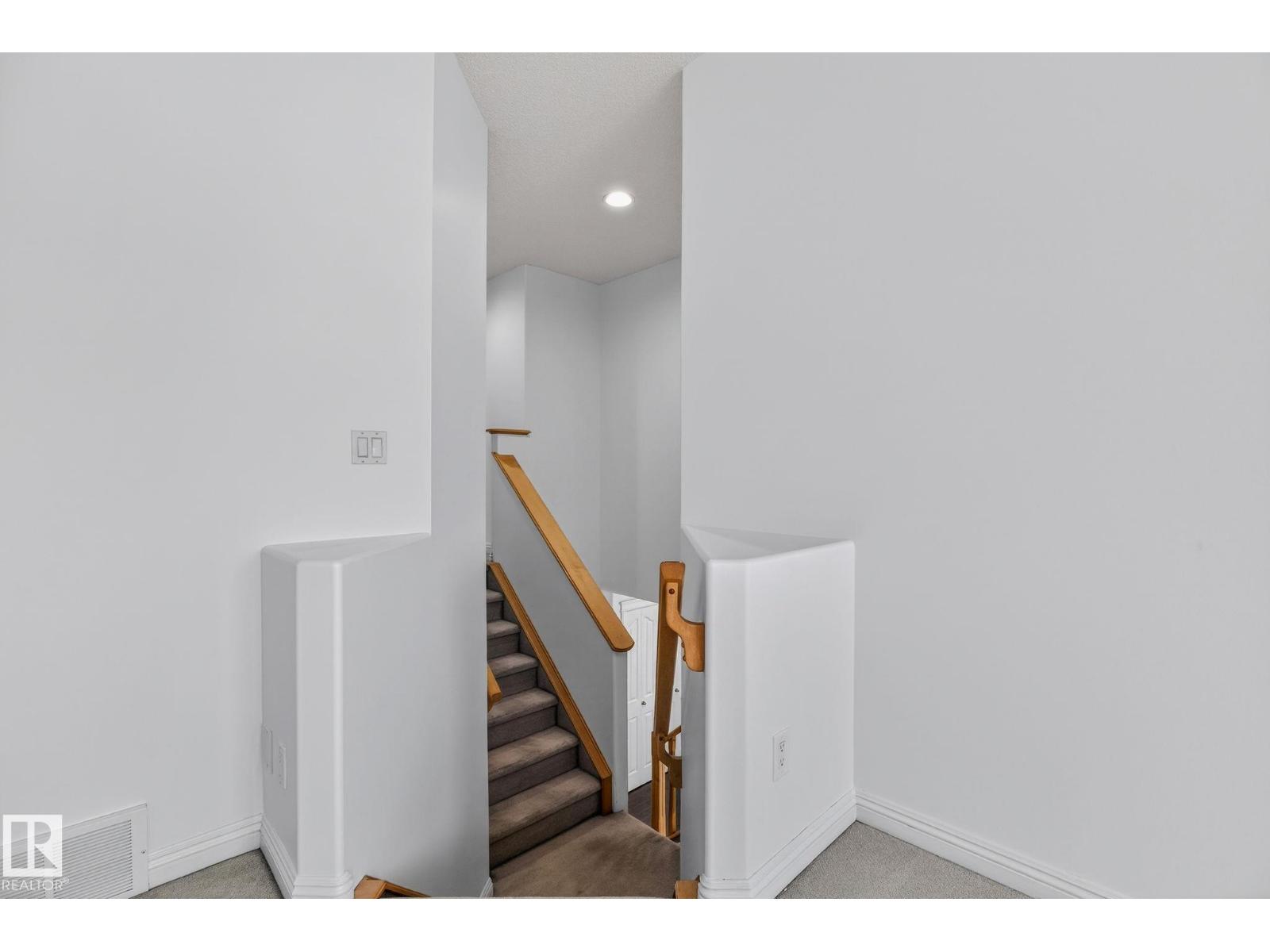 978 RUTHERFORD RD SW SW - 29