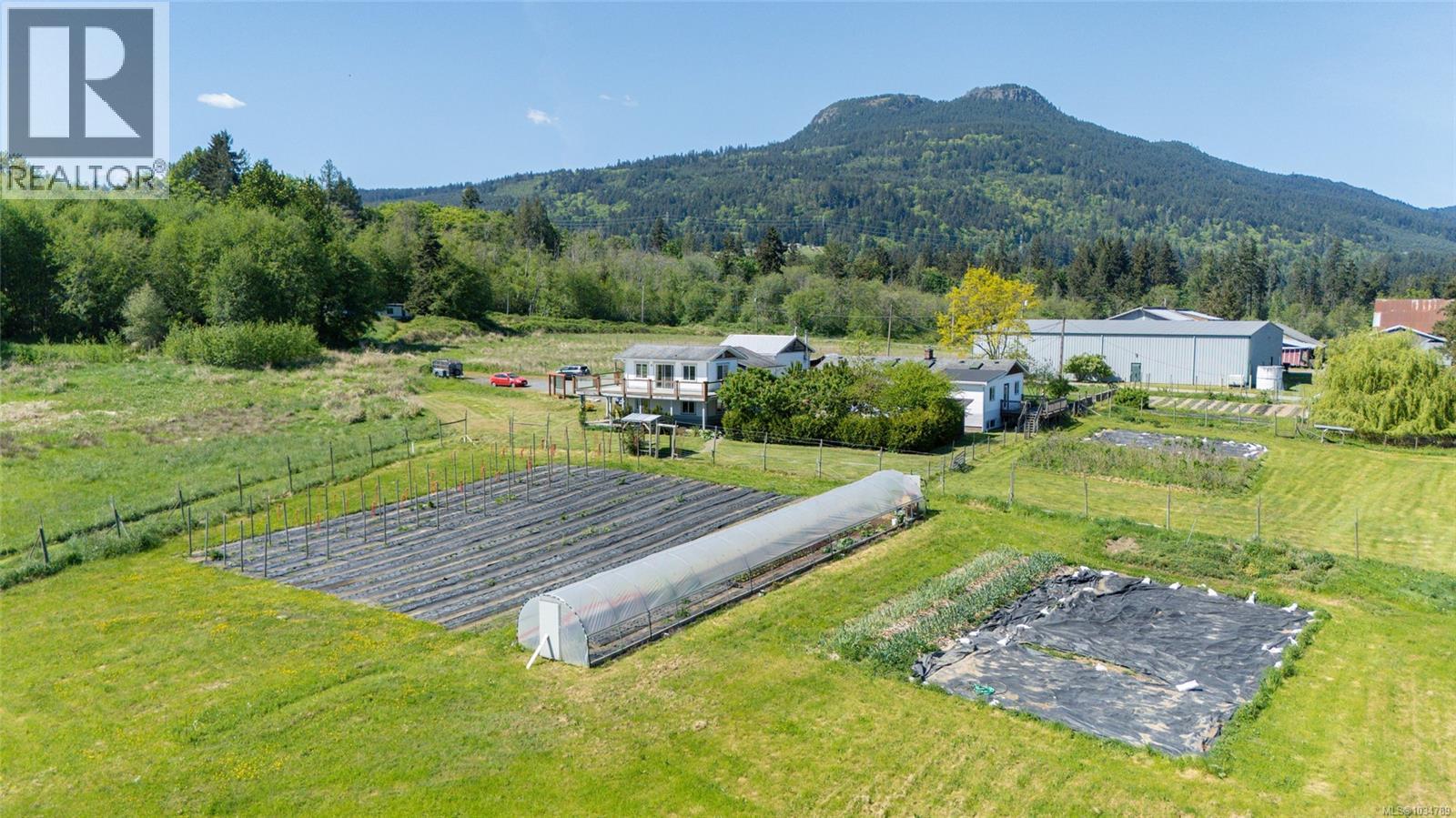 3504 Drinkwater Rd, Duncan