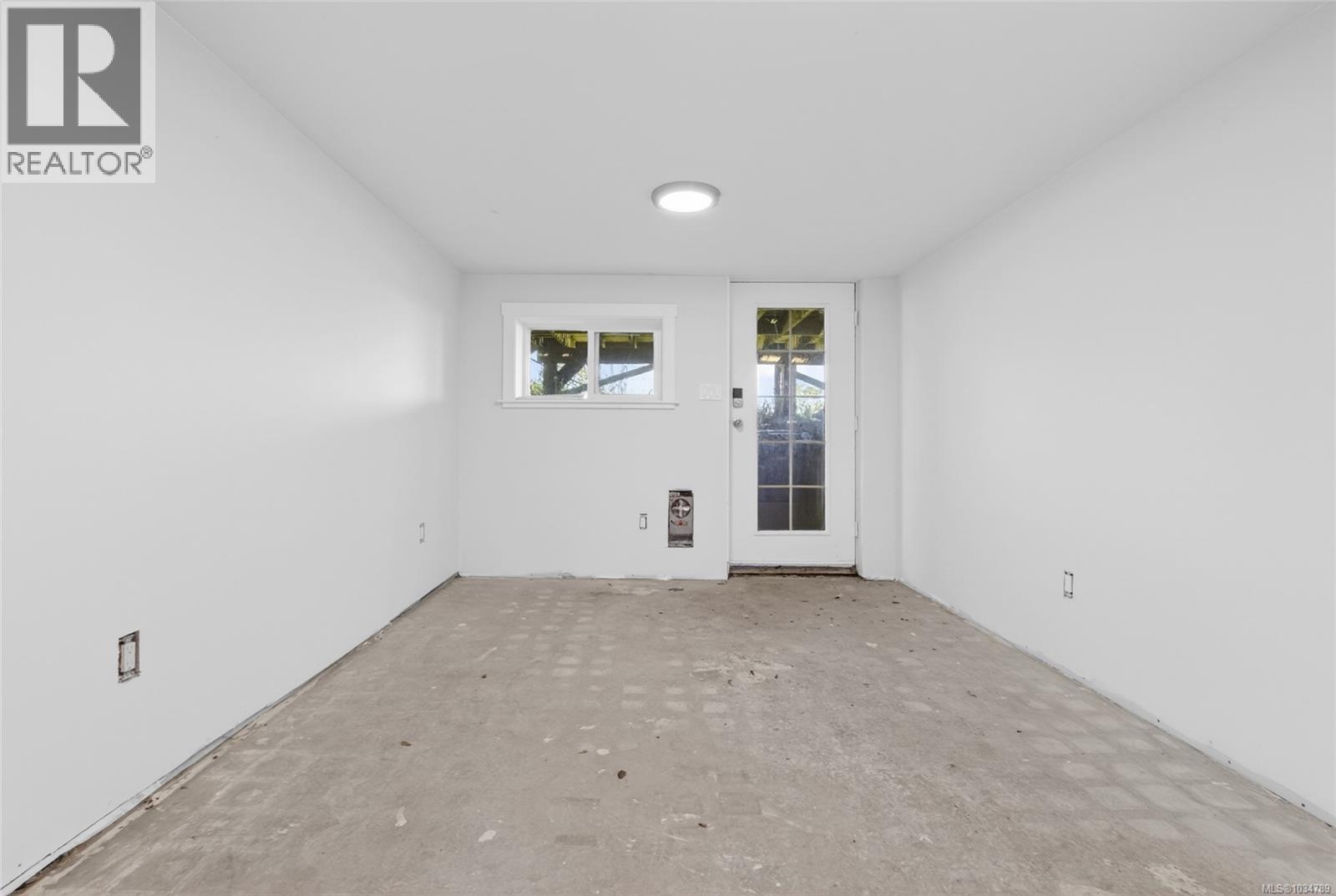 3504 Drinkwater Rd - 44