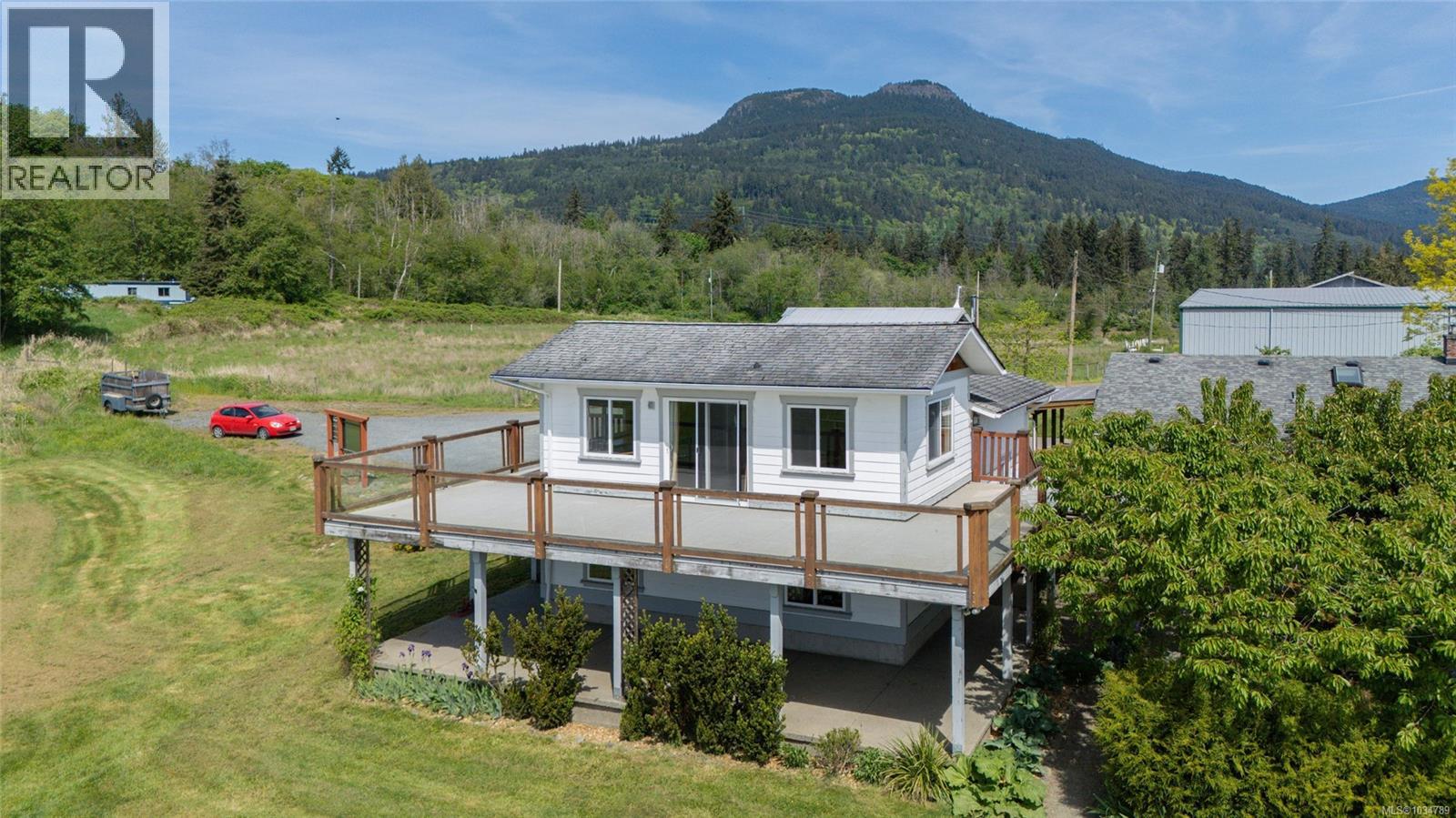 3504 Drinkwater Rd, Duncan