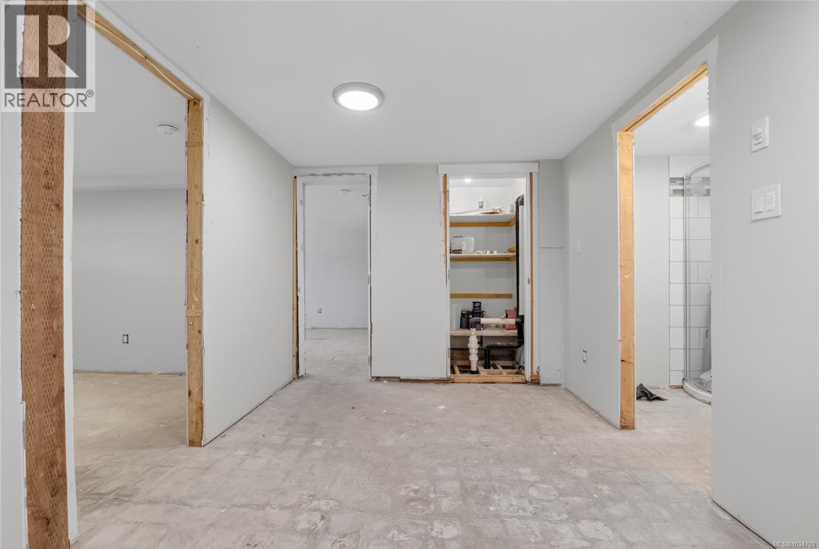 3504 Drinkwater Rd - 43