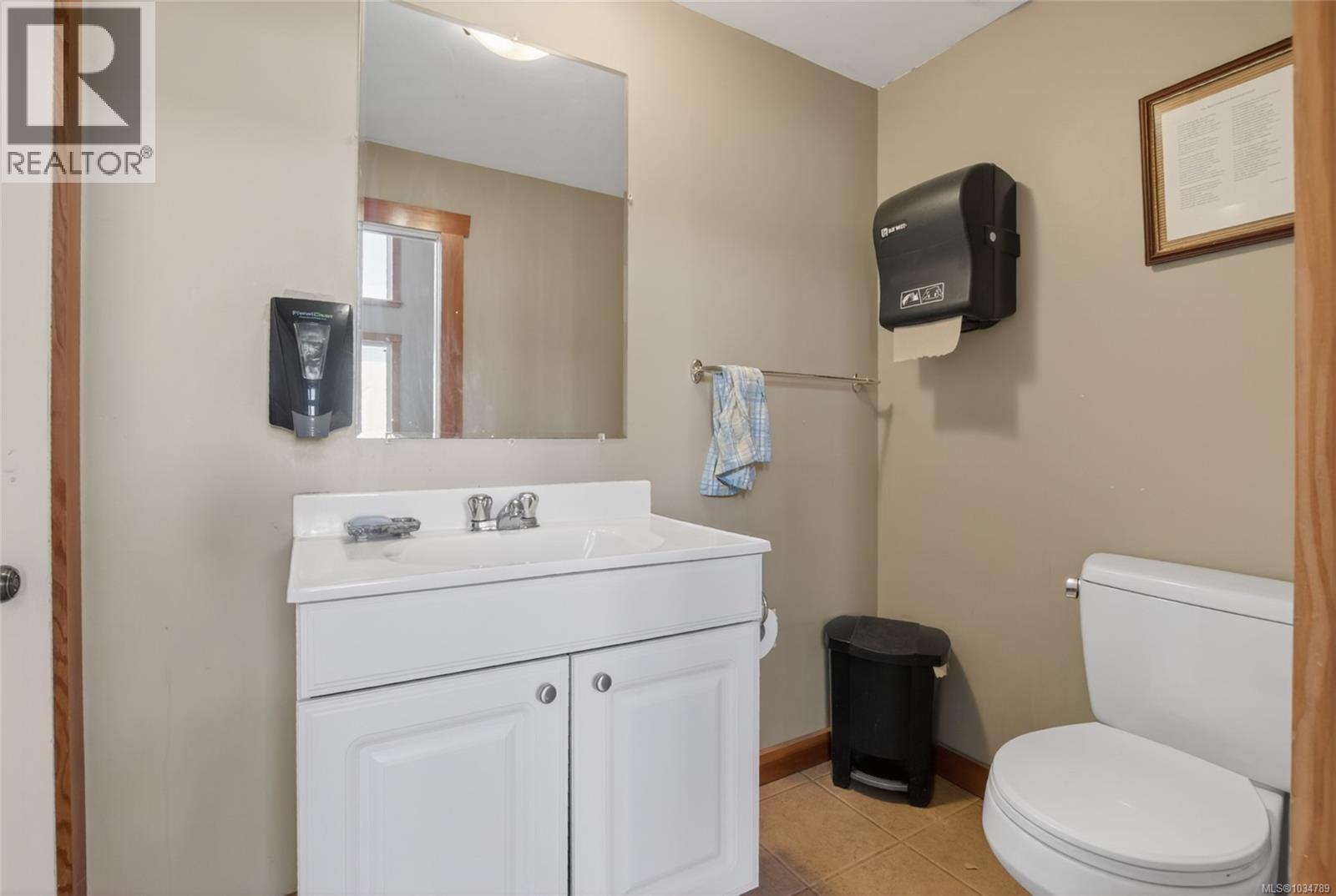 3504 Drinkwater Rd - 53