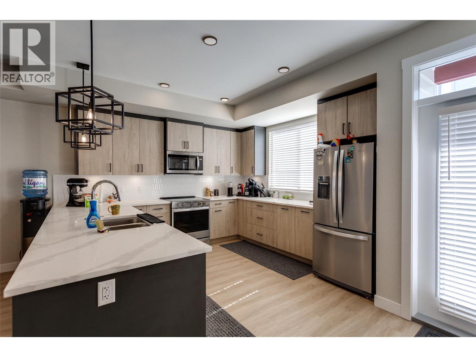 #172 4025 Gellatly Road S - 4