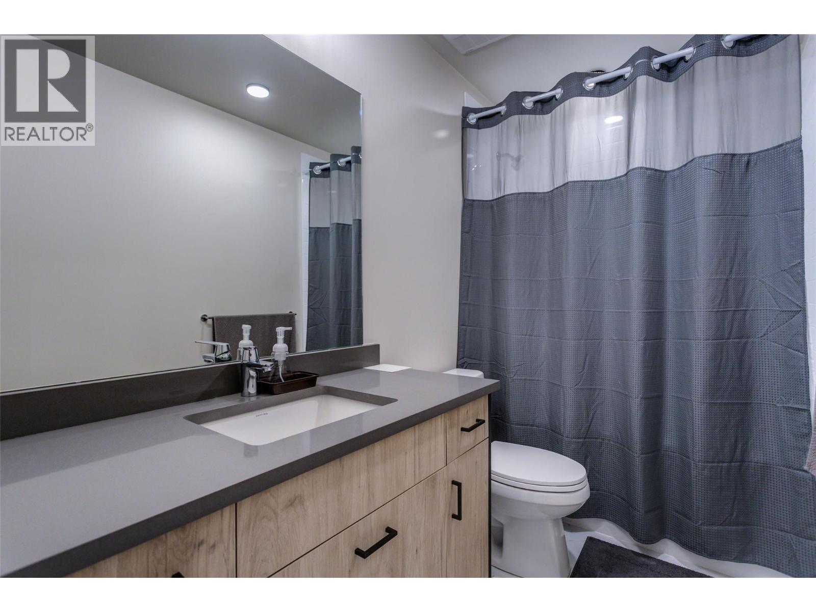 #172 4025 Gellatly Road S - 31
