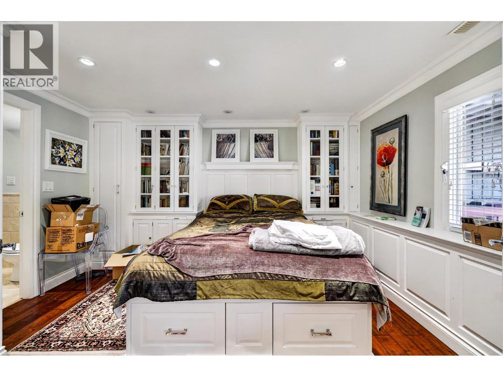 331 18 Street SE - 24